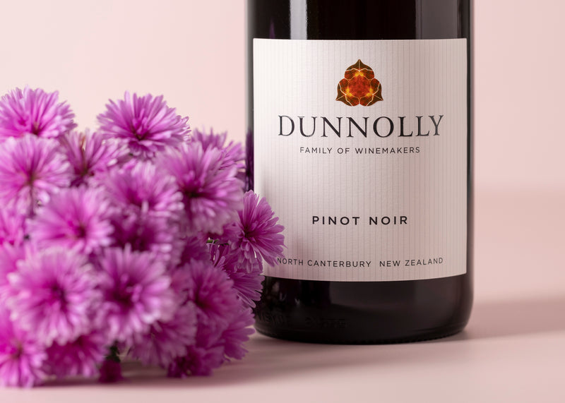 Dunnolly Pinot Noir NV – floral arrangement